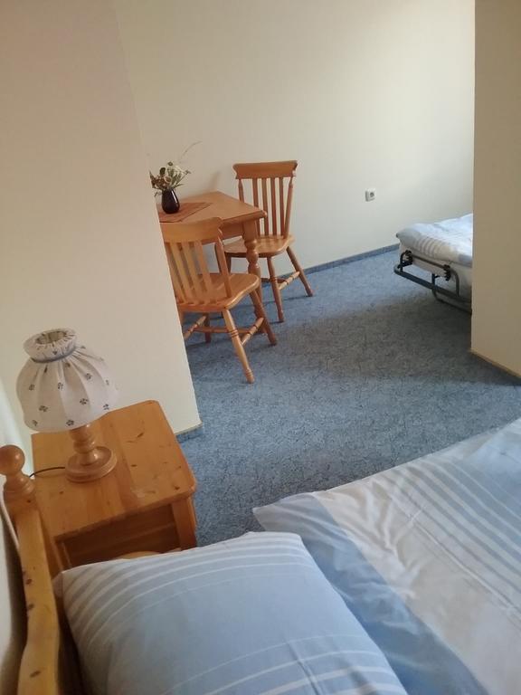 Gastezimmer - Campingplatz Am Muhlenbach Зольтау Экстерьер фото