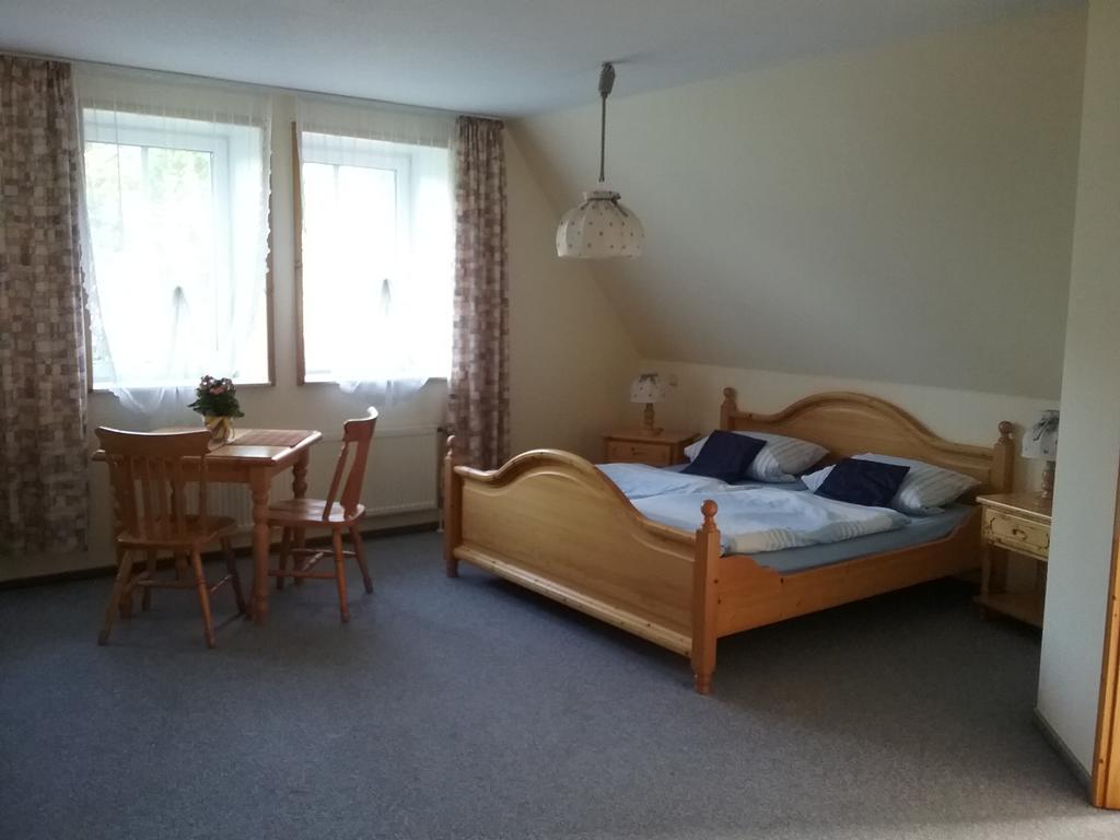 Gastezimmer - Campingplatz Am Muhlenbach Зольтау Экстерьер фото